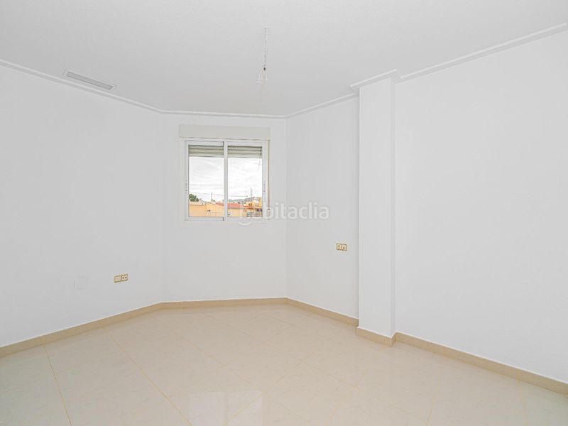 Foto a4e8754f-c5a6-4c1a-a7d7-f19cfa7ae57e. Pis a Las Fuentes-Los Cipreses Aspe