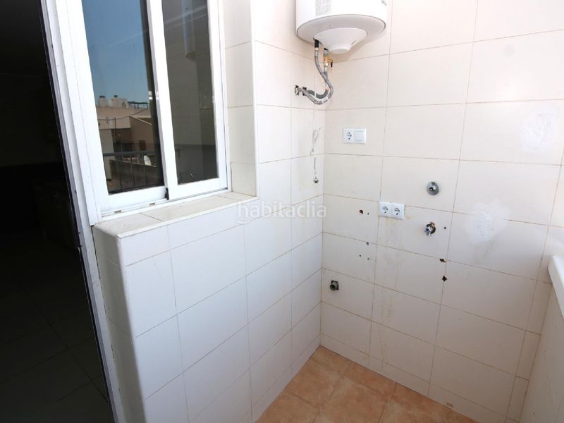 Foto 856c11f4-aa2d-4afb-a6bb-f1a64328ccd7. Pis amb aparcament a Las Fuentes-Los Cipreses Aspe