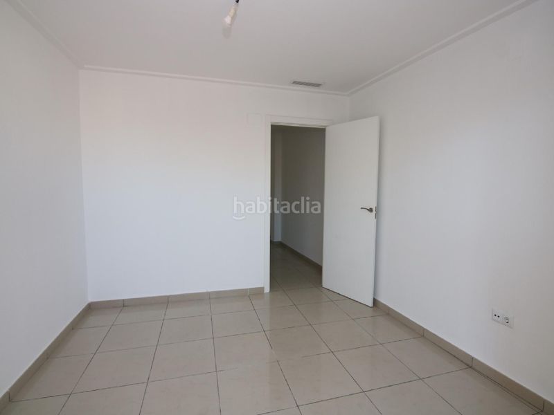 Foto bc013492-ed8b-4444-9241-e86ba99375bf. Pis amb aparcament a Las Fuentes-Los Cipreses Aspe