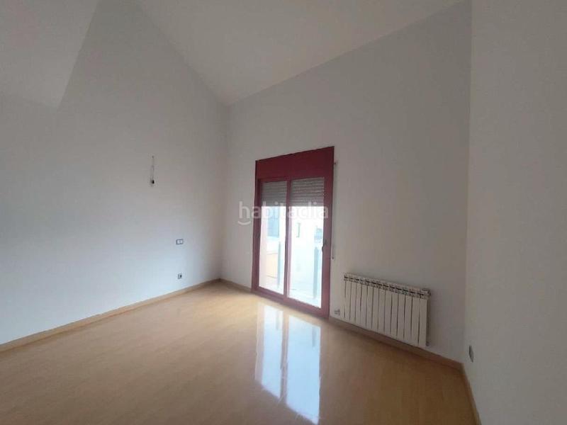 Foto 55d76729-203b-4919-a677-6a7d719cc3f0. Haus mit parking in Balenyà