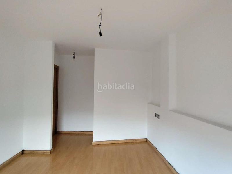 Foto 9345f7af-11d1-4e8c-a942-086bdeaef340. Haus mit parking in Balenyà