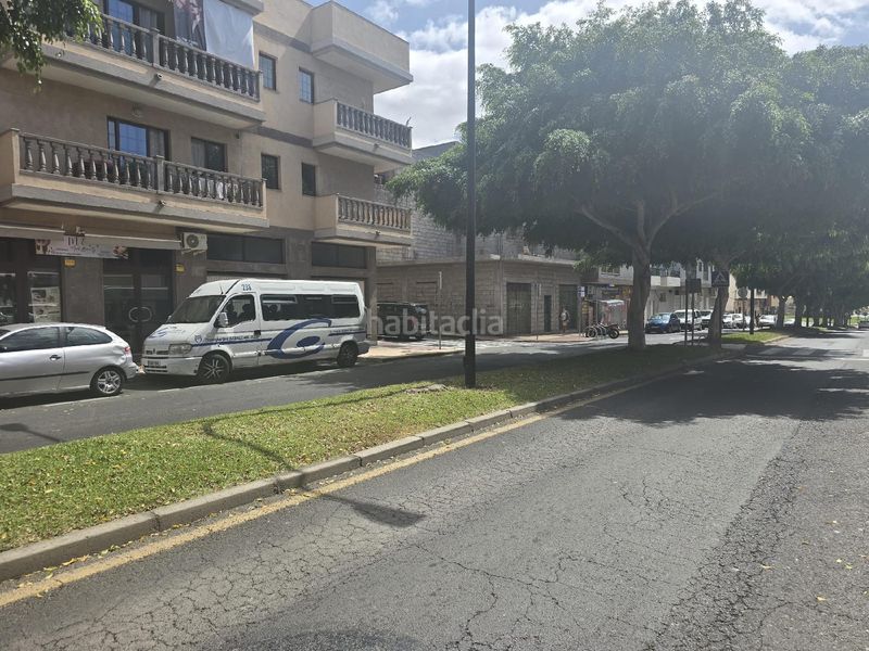 Foto db5afd79-3ce2-4a25-b43a-6b6210151d79. Pis a El Fraile Arona