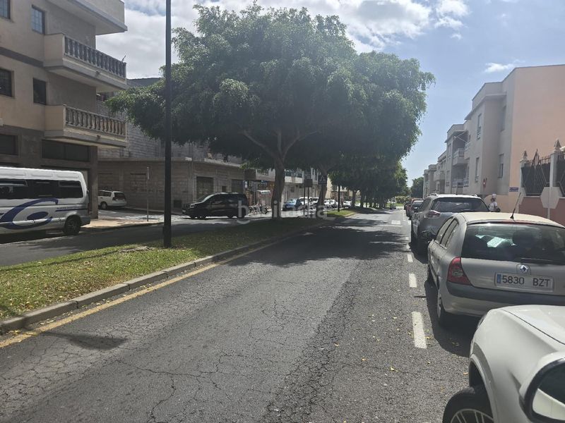 Foto f21c2416-201c-402a-8211-6cf7cf4f6cc9. Pis a El Fraile Arona