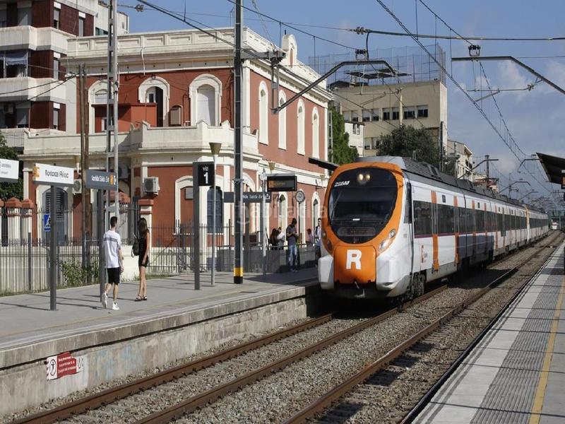 Foto b10d6306-d703-4eeb-9308-0b8884884930. Piso elionor en Montcada Centre - La Ribera Montcada i Reixac