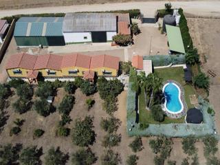 Edifici a Valverde de Leganés. La gazpachera poligono 11 parcela 172