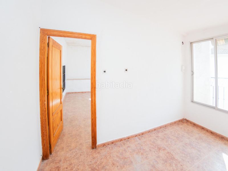 Foto 8ce5fa7d-4ab2-4786-8653-38cf54f985dd. Pis a Albuñol