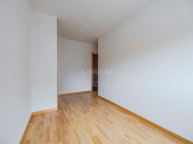 Foto d7fa1a4a-f556-47e5-9d3e-04c0f96f0511. Pis amb aparcament a Sónsoles Ávila