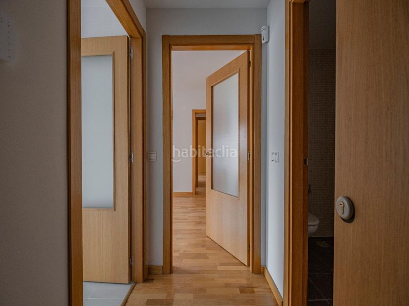 Foto e20a7b21-c222-4354-b233-ed62f2537989. Pis amb aparcament a Sónsoles Ávila