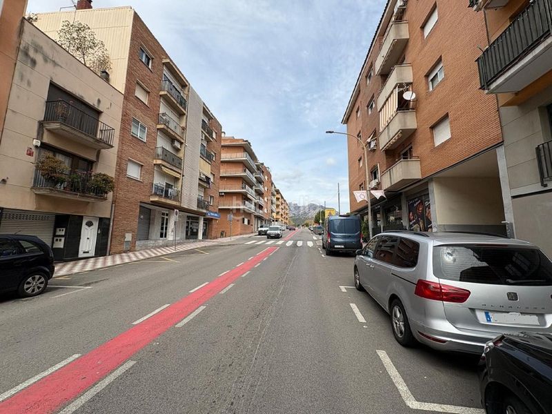 Foto a9e18511-c7aa-497d-a2ed-0a64772880bf. Pis amb aparcament a Nucli Urbà Esparreguera