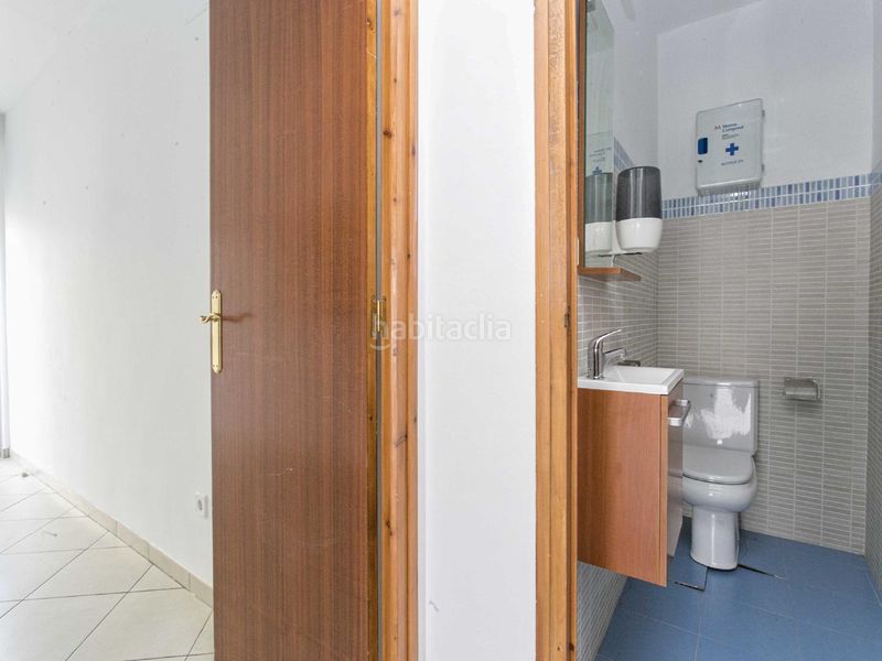Foto 67cadd6e-b917-42b9-87c4-2ba7cc24080b. Local comercial a Ponent - Set Camins Igualada