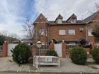Chalet in Griñón. Antonio machado 11