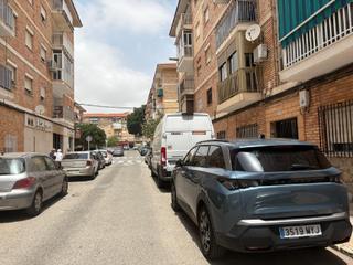 Pis a Barrio Peral-San Félix. Alhucemas 10