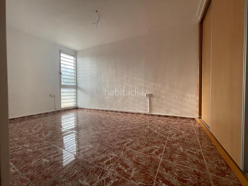 Foto 5f646549-849a-40c7-b348-664b719fcf56. Etagenwohnung in Tres Forques Valencia