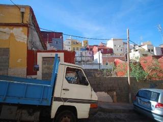 Finca rústica en Centro. Suelo en ceuta