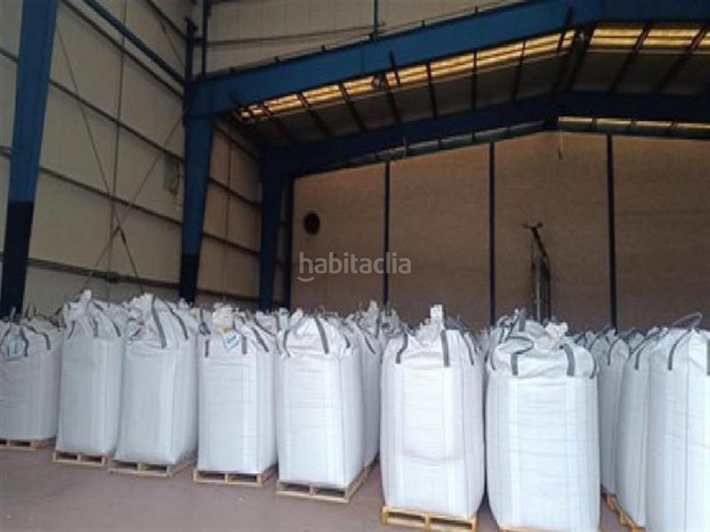 Foto 57bb10f4-a3d9-4fd2-b099-034bab909ac2. Fabrikhalle in Tarancón