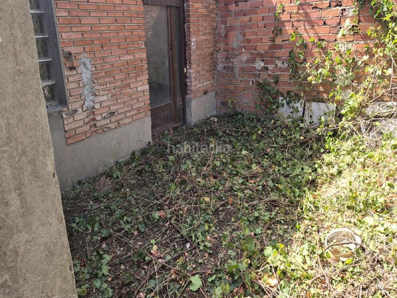 Foto f9455892-8cd4-4ef5-bedf-95b153b8319a. Xalet amb aparcament a Íscar