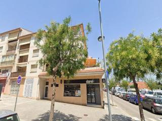 Local Comercial a Valls. Arquitecto vives 3