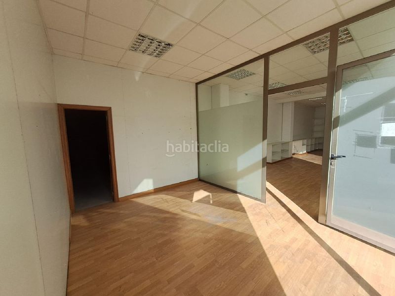 Foto 07d0faee-767c-4b2f-9690-cc9ba89f9f18. Local comercial a Cambre