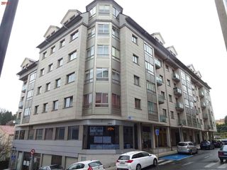 Geschäftsraum in Cambre. Locales centro cambre