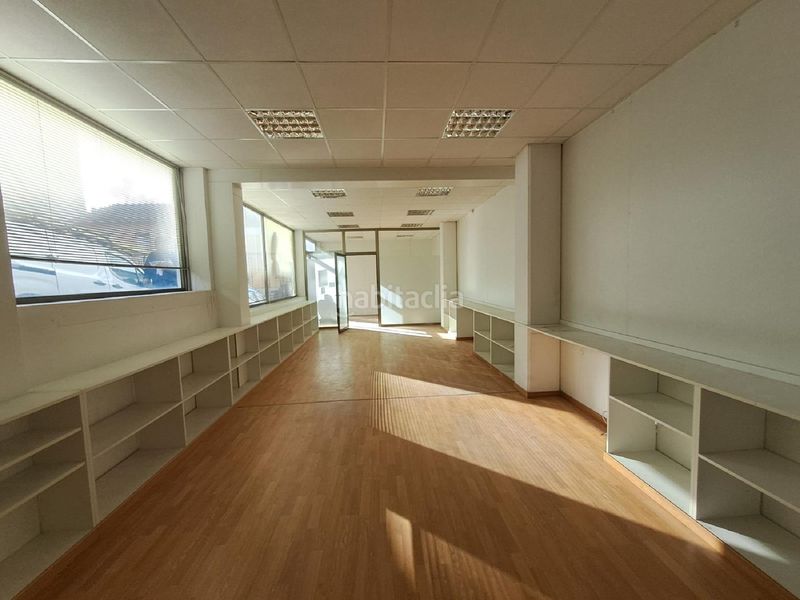 Foto 8c21599d-831d-42bf-8e3a-7e6051197ff1. Local comercial a Cambre