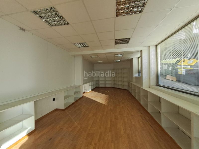 Foto eb885d7d-5ae7-414b-9f8d-2468cc7ca400. Local comercial a Cambre