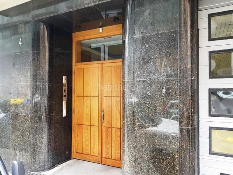 Foto f91edcbc-9af0-4291-a323-41bbdc4647a9. Car parking in Alhóndiga Bilbao