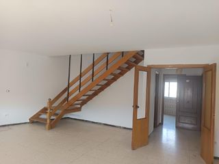 Zweistöckige Wohnung in Sarria. Xela arias