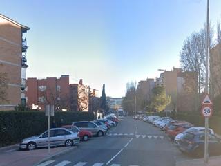 Aparcament cotxe a Veredillas. Milan 6