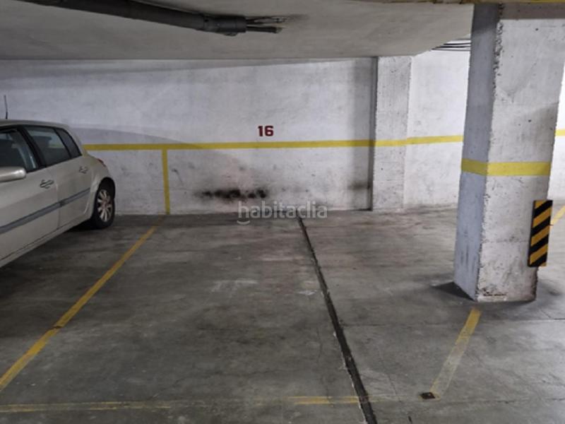 Foto 4eb60e5d-8557-48fa-9889-8c208e6a0d12. Aparcament cotxe a Centre Masnou (El)
