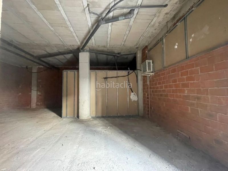 Foto fbbb7a89-8038-473c-bc42-995415a6523e. Local comercial a Carcaixent