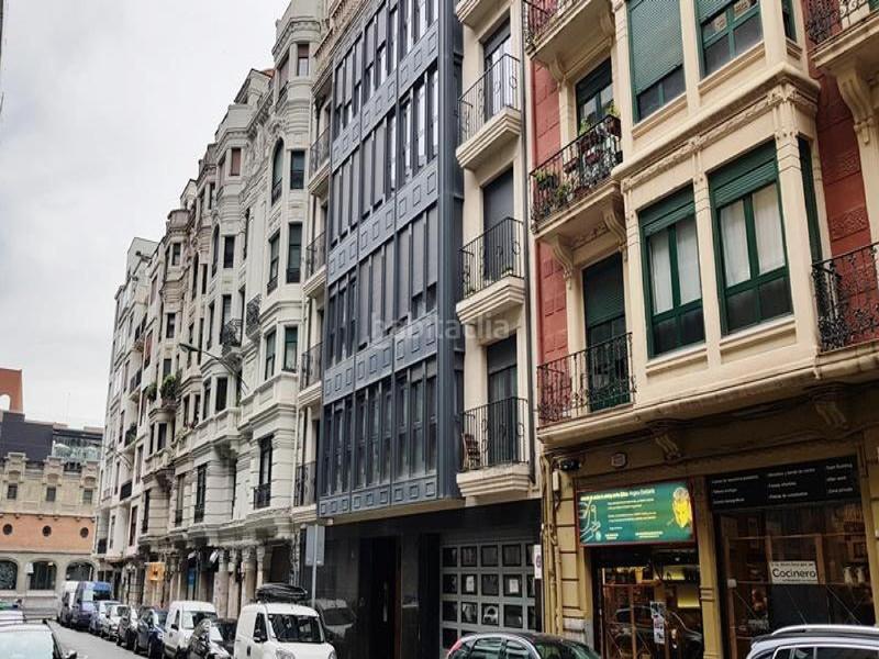 Foto fdf83543-3b97-419f-b7d9-68a2e7144c03. Parking coche c errekakoetxe en Alhóndiga Bilbao