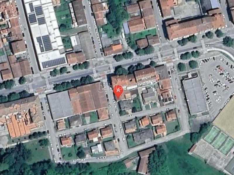 Foto 8845cd60-a830-40aa-9988-f2d9db6e5e21. Xalet a Olot