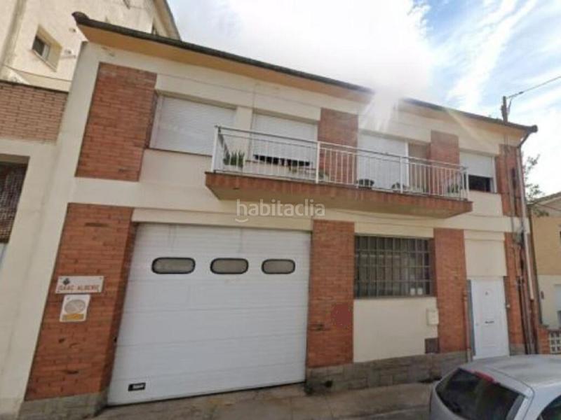 Foto ecfec4a2-1405-4d12-8bbe-5f6c4163f8b2. Xalet a Olot