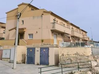 Chalet in Creixell. Creixell