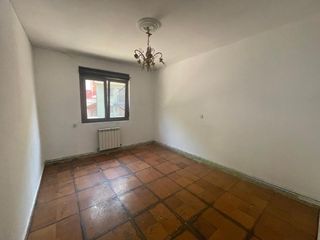 Flat in Santa Marina - Polígono. Cs vegas,las 31