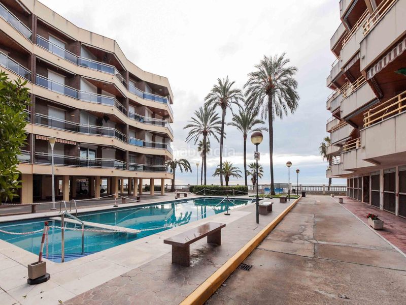 Foto 16bc0d08-0334-44dd-b2bc-e5e0bb106000. Pis amb piscina a Cap de Sant Pere Cambrils