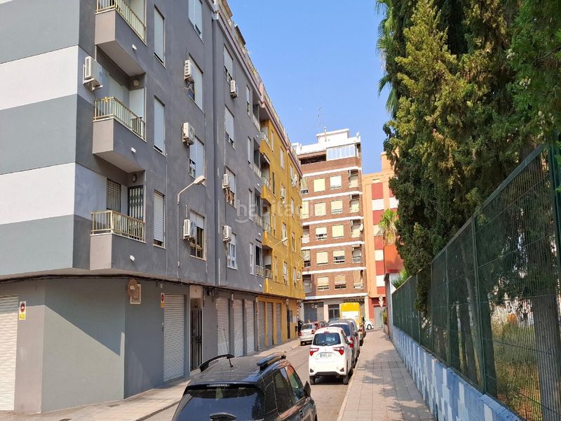 Foto 460ecb8e-ff9c-4b78-a812-79134e965c40. Pis a Sants Patrons Alzira