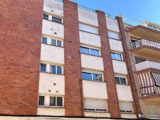 Flat in Centre-Eixample-Can Llobet. Poeta maragall 64barbera del valles