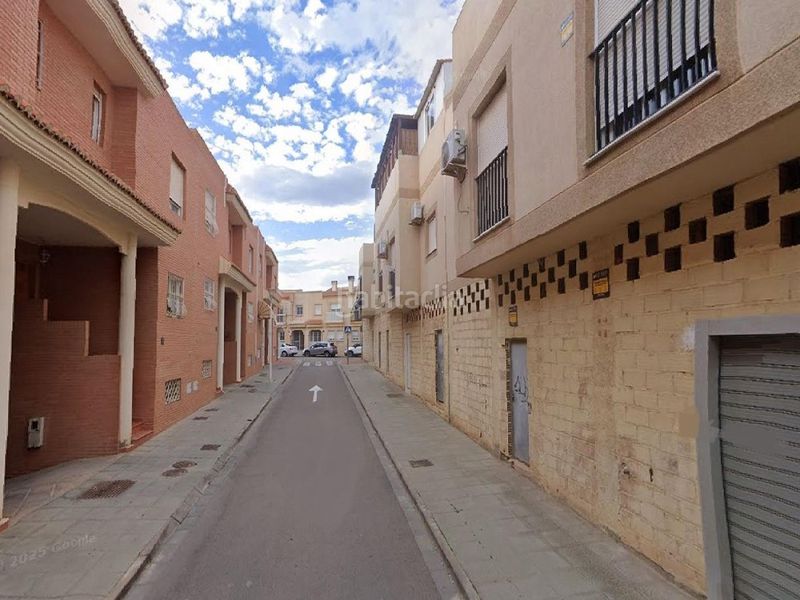 Foto e0c0c626-0209-4edb-aa51-02dc3386e5ea. Pis a Retamar Almería