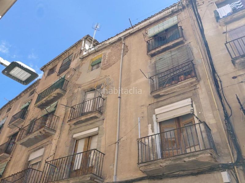 Foto 391abd84-ca60-4fc2-af89-39f0b6714bca. Edifici a Barri Antic Manresa
