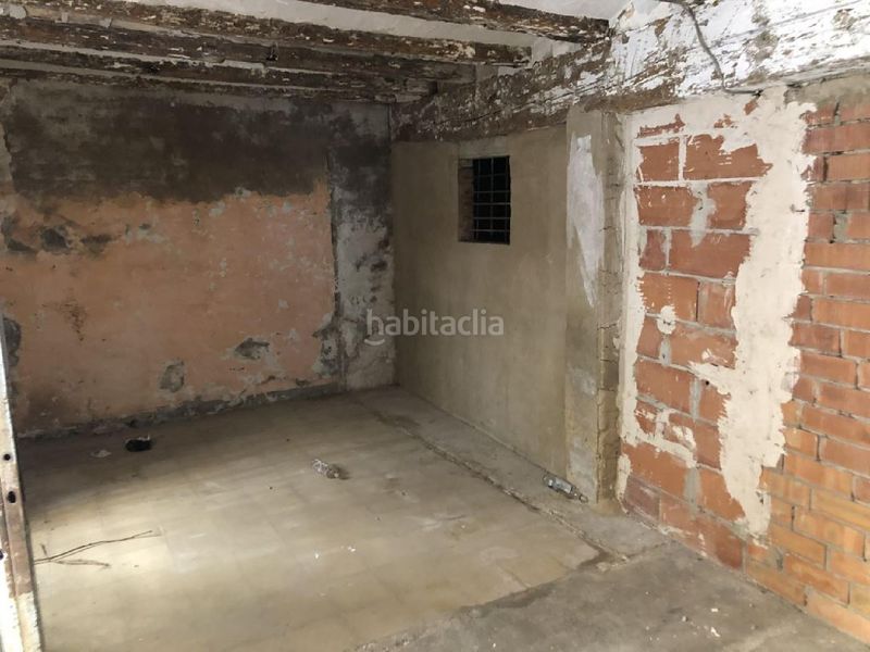Foto ce701b4e-a2f0-4a64-8e57-79b3a94076a1. Edifici a Remolins - Sant Jaume Tortosa