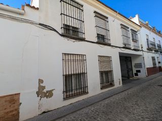 Chalet à Villanueva del Ariscal. Santa angela de la cruz 9