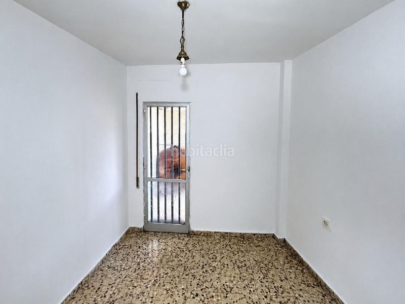 Foto d577f567-119f-4e2c-be3a-06be019f0fca. Pis amb aparcament a Utrillas