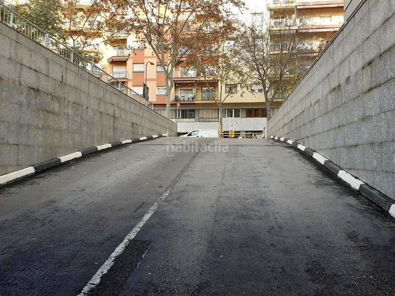 Foto 6f1e63c4-cd9e-4df5-a0fa-6ab2a0c0ab0f. Aparcament cotxe a El Camp d´en Grassot i Gràcia Nova Barcelona