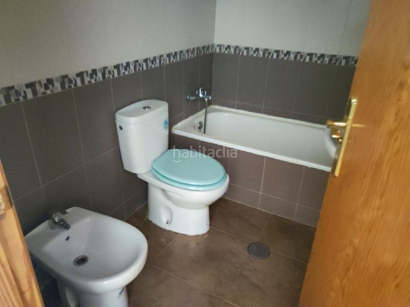 Foto 73d34918-9ab5-47ca-99fc-1d3e04a02e73. Dúplex amb aparcament a Alhabia