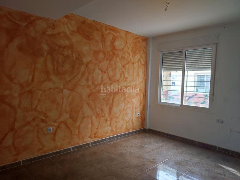 Foto 7fa8a1da-6370-4b8d-8654-c2a43a5a7adf. Dúplex amb aparcament a Alhabia