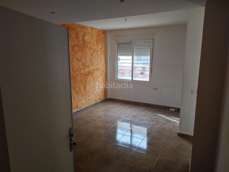 Foto f7878b37-8d4e-4ab5-afee-a5bbe9f3582d. Dúplex amb aparcament a Alhabia