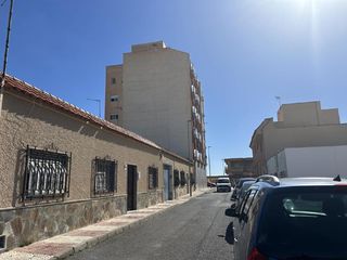 Pis a Carretera Mojonera - Cortijos de Marín