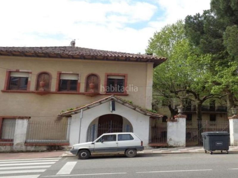 Foto 9e26f53d-144c-420a-9297-0aeaab5bc0d1. Edificio mossen anton serres 9 en Arbúcies