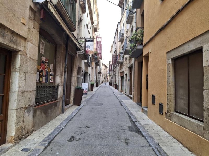 Foto 82bd1a58-0c92-4e79-99a3-4d8f4a51bfd1. Dúplex a Torroella de Montgrí